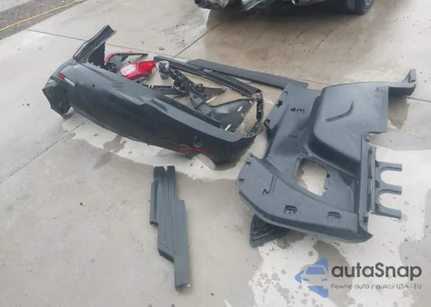 2021 Chevrolet Traverse Awd Lt Cloth z USA, uszkodzony, nr VIN 1GNEVGKW4MJ184254